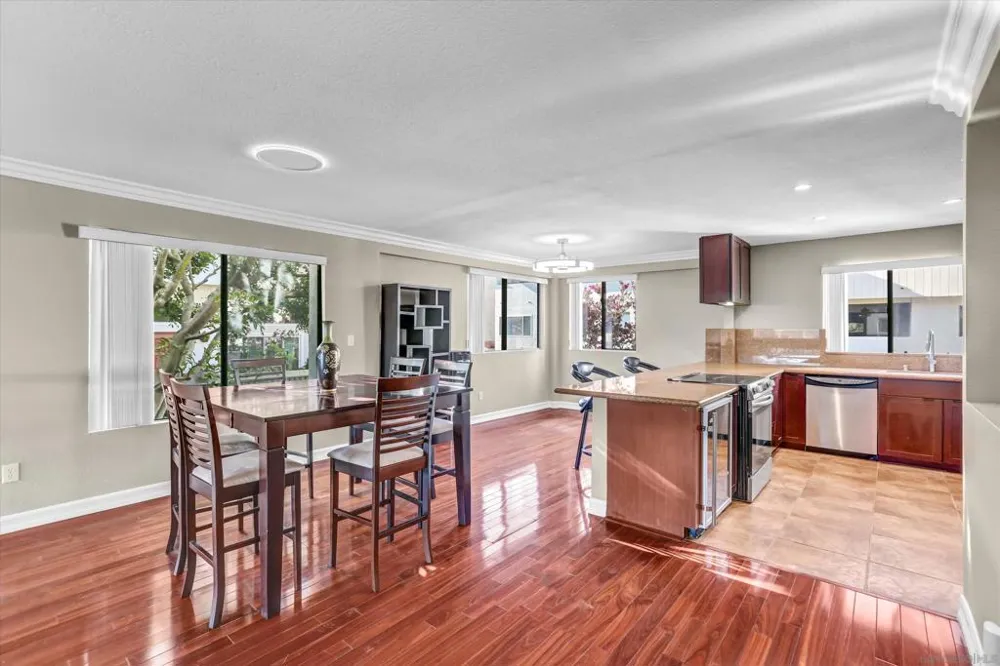4050 La Jolla Village Drive La Jolla, CA 92037
