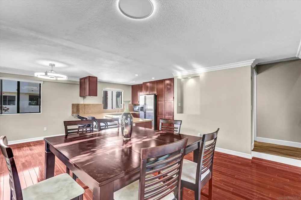 4050 La Jolla Village Drive La Jolla, CA 92037