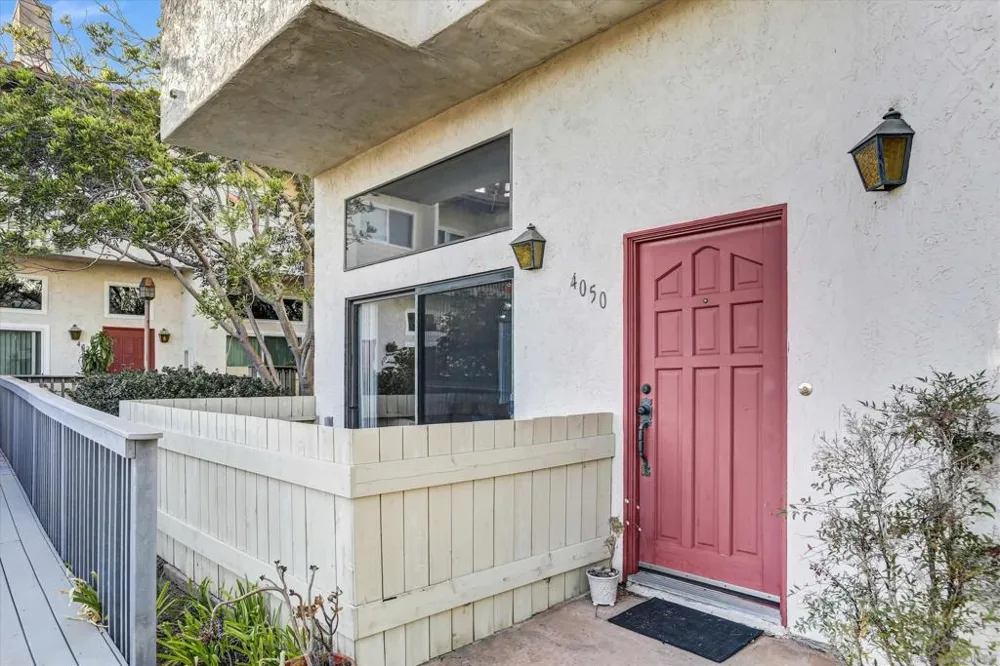 4050 La Jolla Village Drive La Jolla, CA 92037