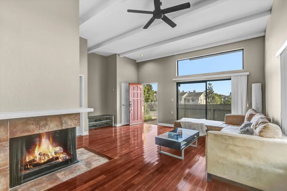 4050 La Jolla Village Drive La Jolla, CA 92037