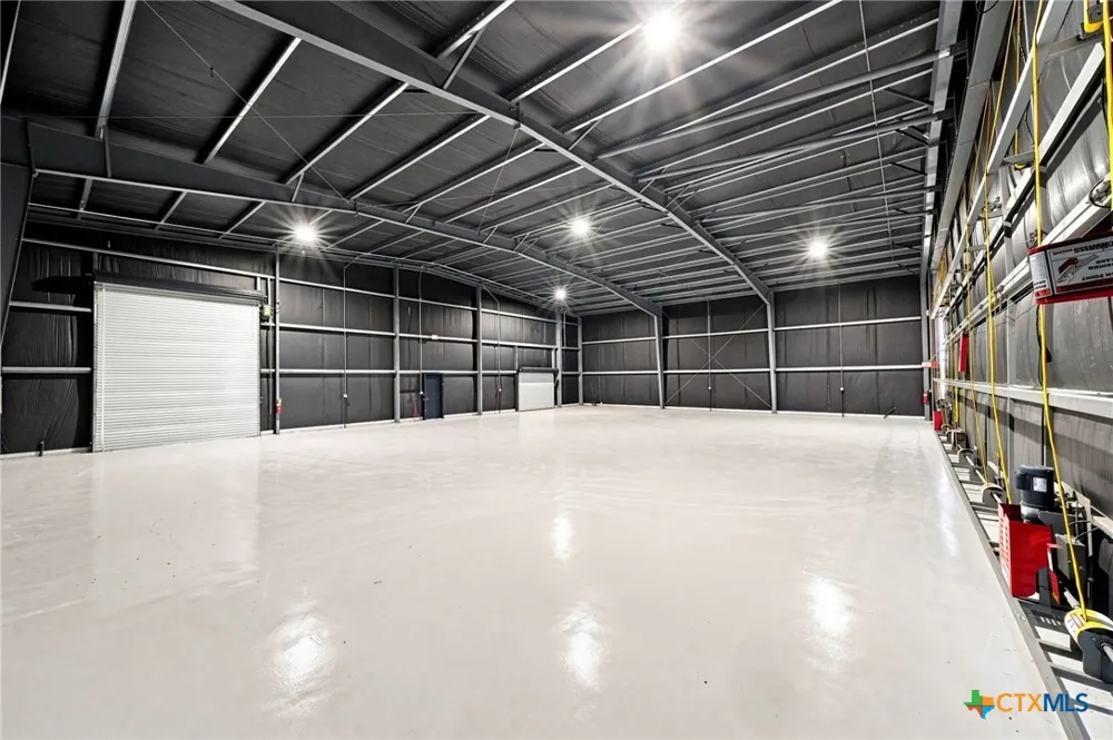 293 Beechcraft Lane Seguin, TX 78155
