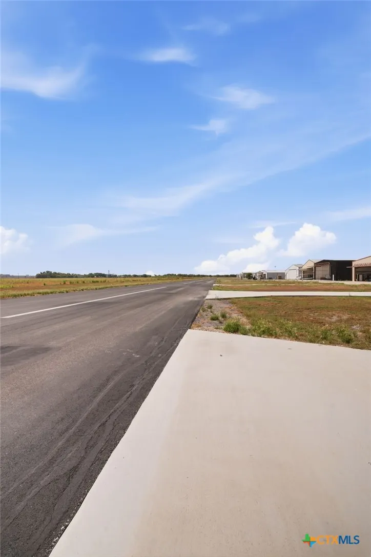 293 Beechcraft Lane Seguin, TX 78155