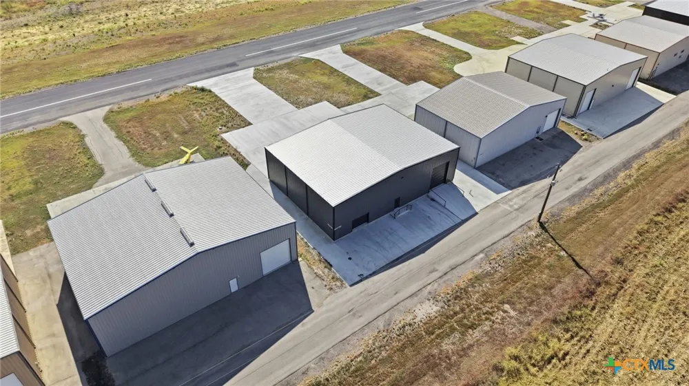 293 Beechcraft Lane Seguin, TX 78155