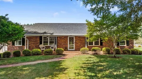 5961 Cottonwood Lane
