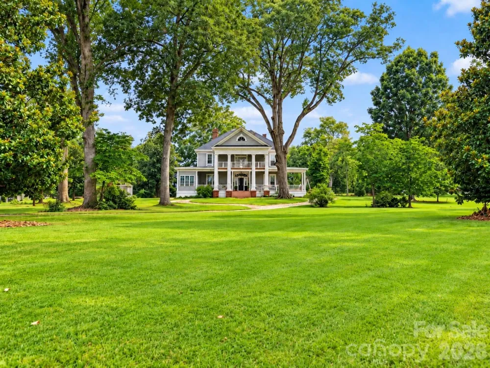 3628 Rainey Avenue Sharon, SC 29742