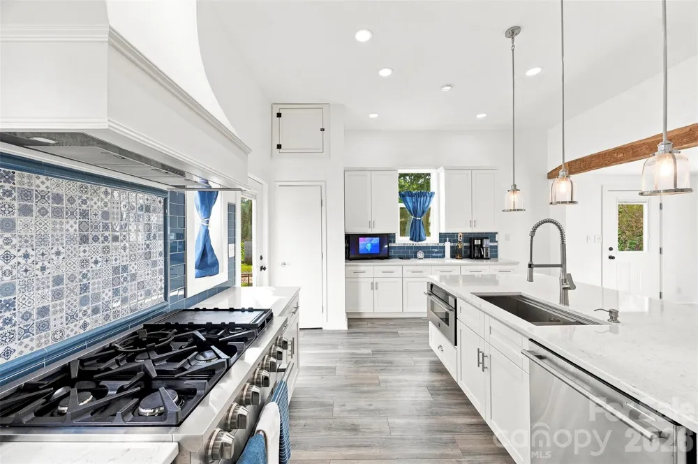 3628 Rainey Avenue Sharon, SC 29742