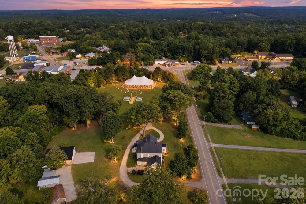 3628 Rainey Avenue Sharon, SC 29742