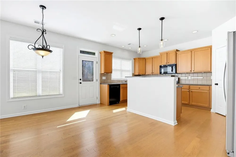 157 Bradshaw Park Drive Woodstock, GA 30188