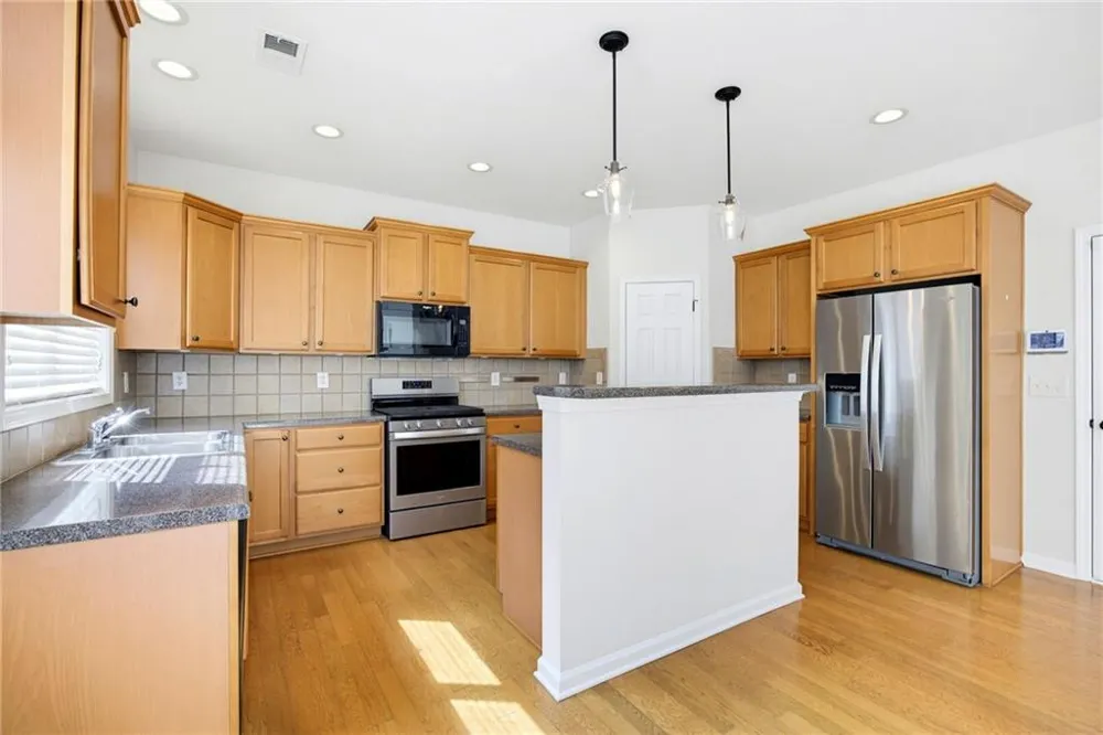 157 Bradshaw Park Drive Woodstock, GA 30188