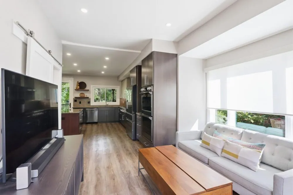 3998 Columns Drive Marietta, GA 30067