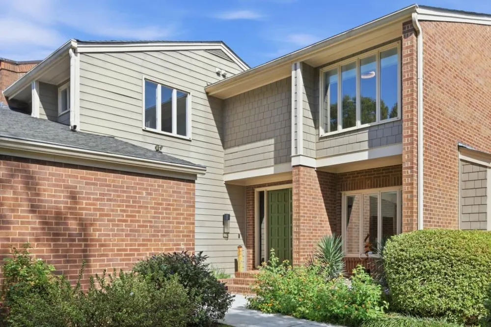 3998 Columns Drive Marietta, GA 30067