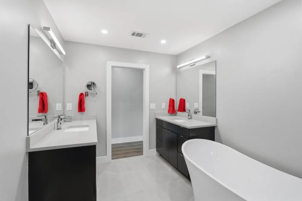 3998 Columns Drive Marietta, GA 30067