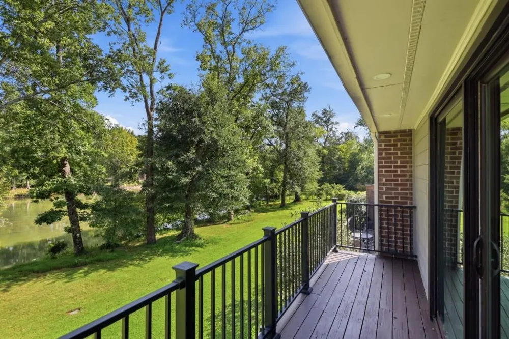 3998 Columns Drive Marietta, GA 30067