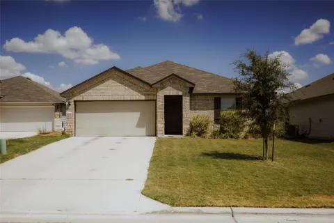 1316 Zetsche Court