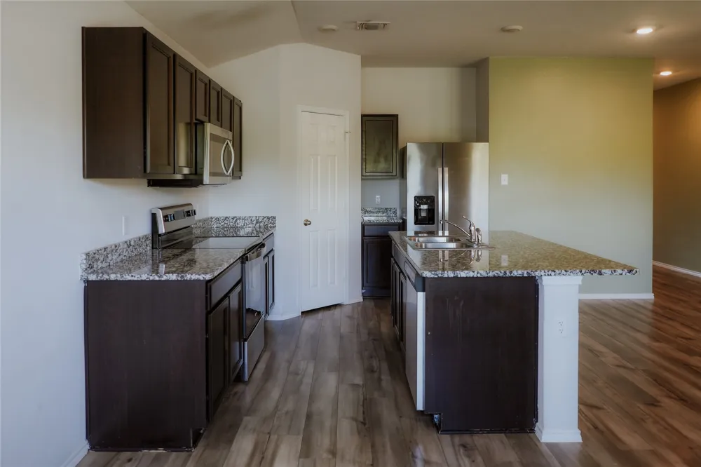 1316 Zetsche Court Temple, TX 76504