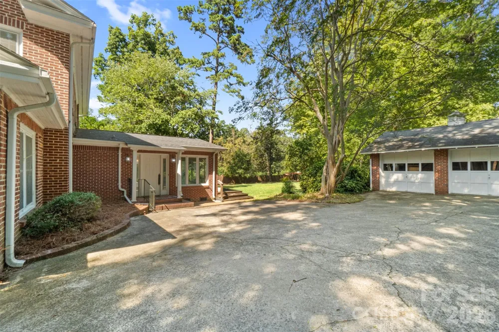 413 S Elm Street Marshville, NC 28103