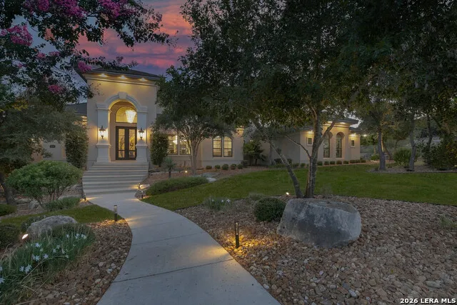 9734 Midsomer Place San Antonio, TX 78255