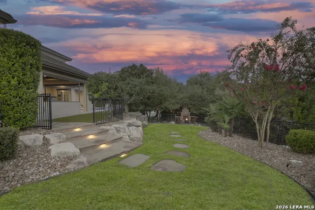 9734 Midsomer Place San Antonio, TX 78255