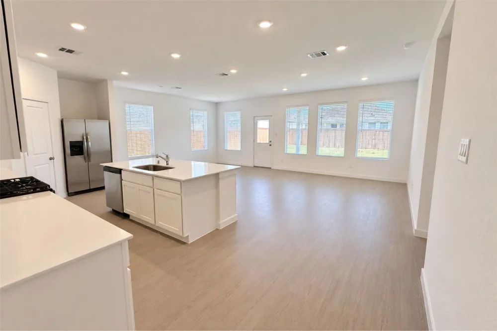 635 Stud Drive Aubrey, TX 76227