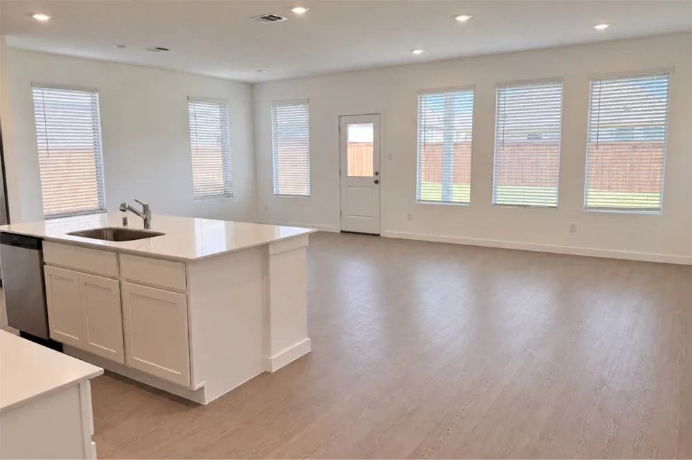 635 Stud Drive Aubrey, TX 76227