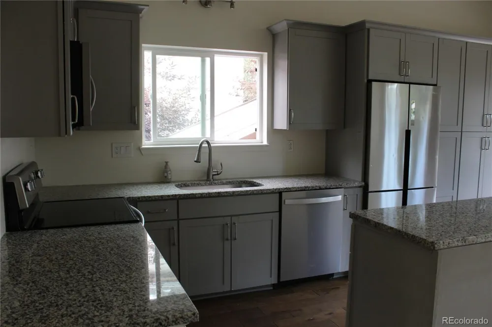 21539 E Crestridge Place Centennial, CO 80015