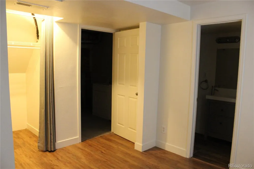 21539 E Crestridge Place Centennial, CO 80015