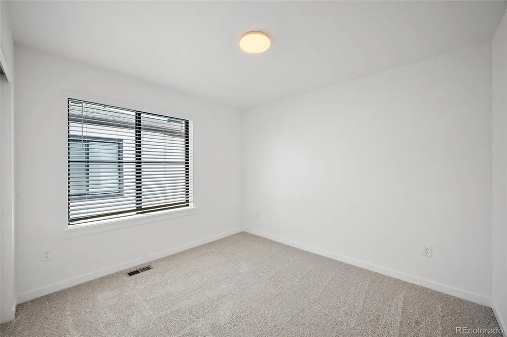 2078 S Holly Street #4 Denver, CO 80222