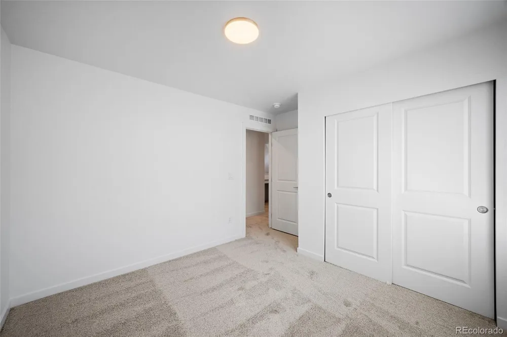 2078 S Holly Street #4 Denver, CO 80222