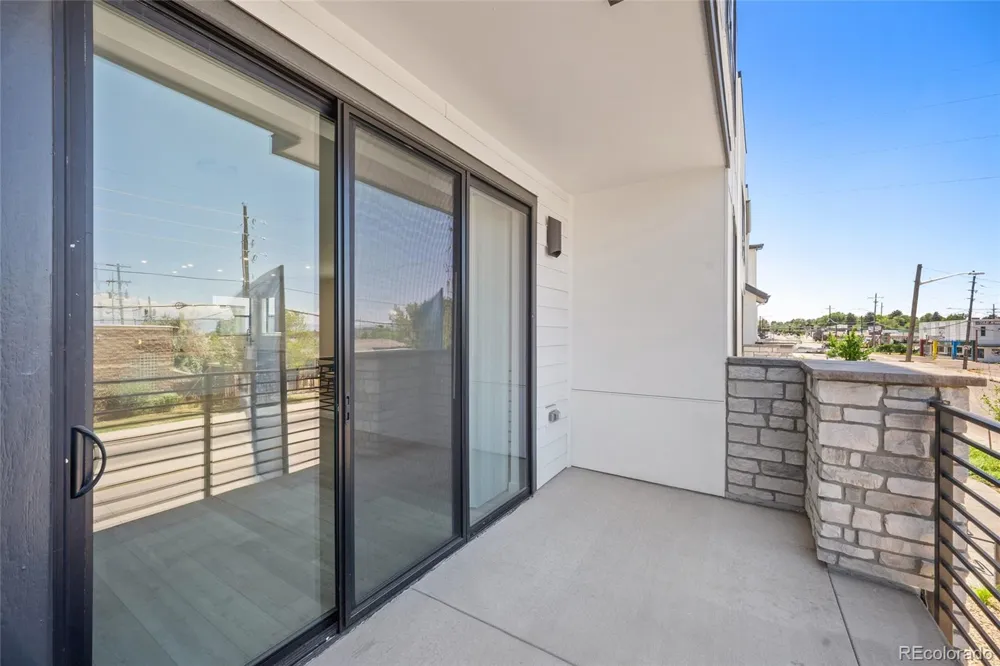 2078 S Holly Street #4 Denver, CO 80222