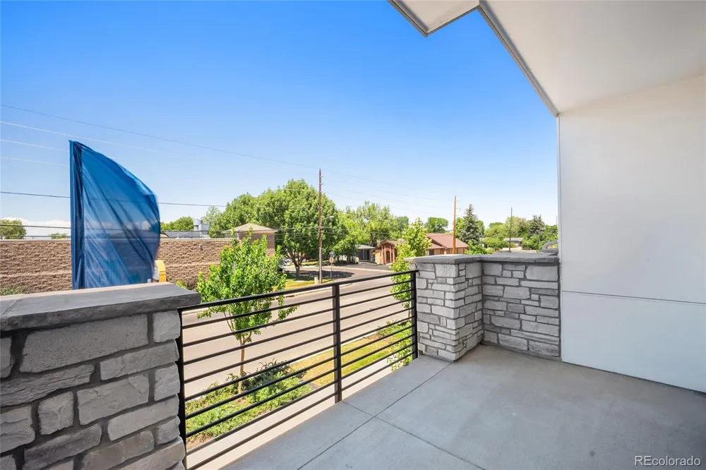 2078 S Holly Street #4 Denver, CO 80222