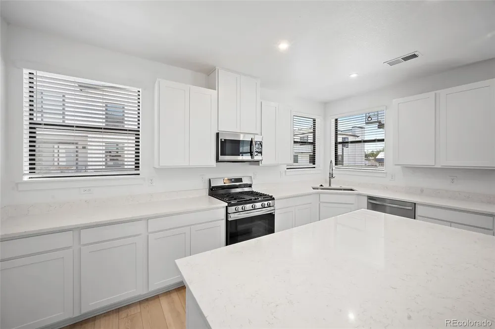 2078 S Holly Street #4 Denver, CO 80222