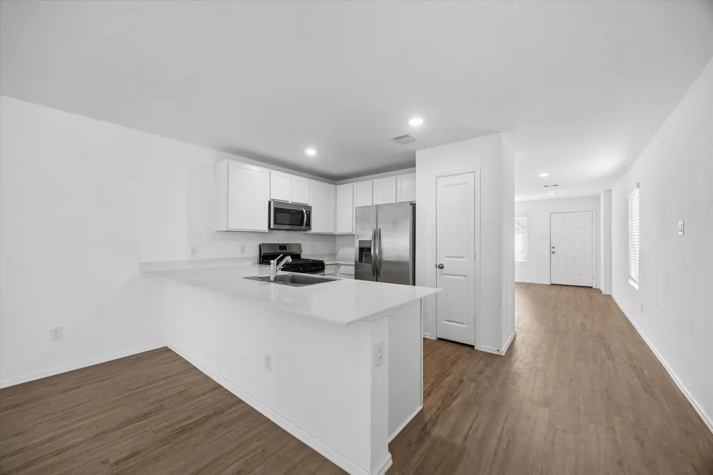 328 Riverwood Village Lane Sealy, TX 77474