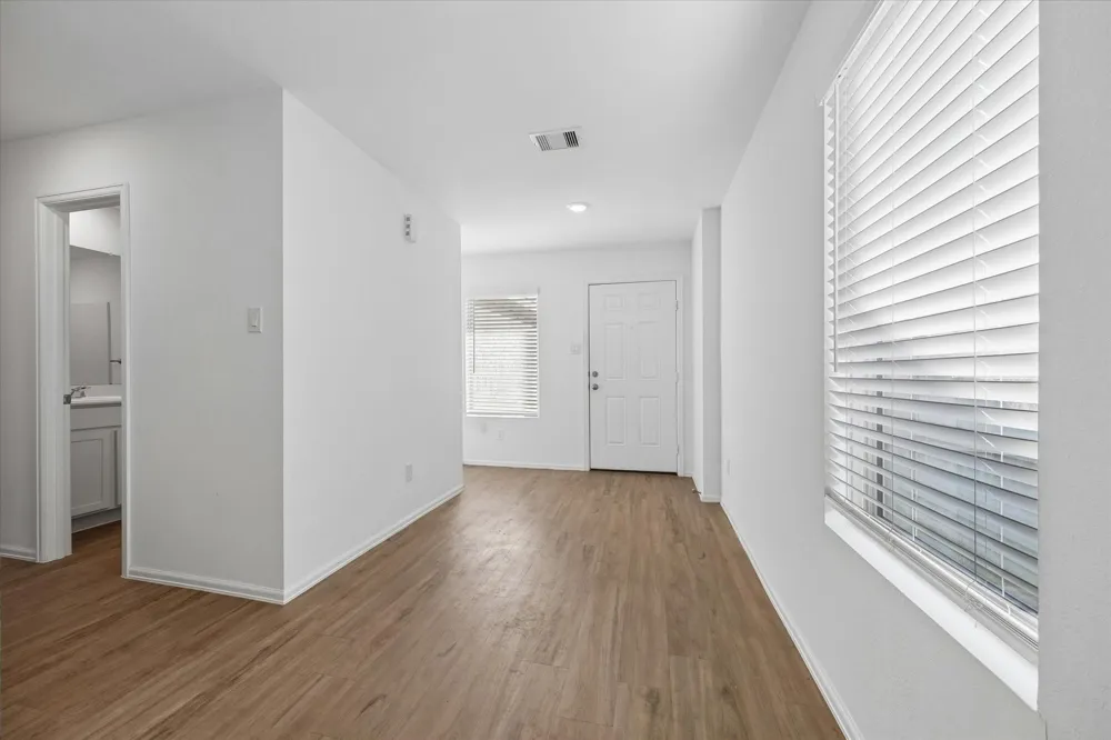 328 Riverwood Village Lane Sealy, TX 77474