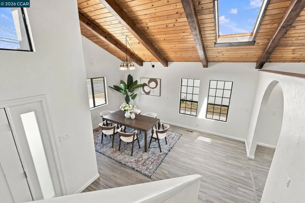 15326 Farnsworth St San Leandro, CA 94579
