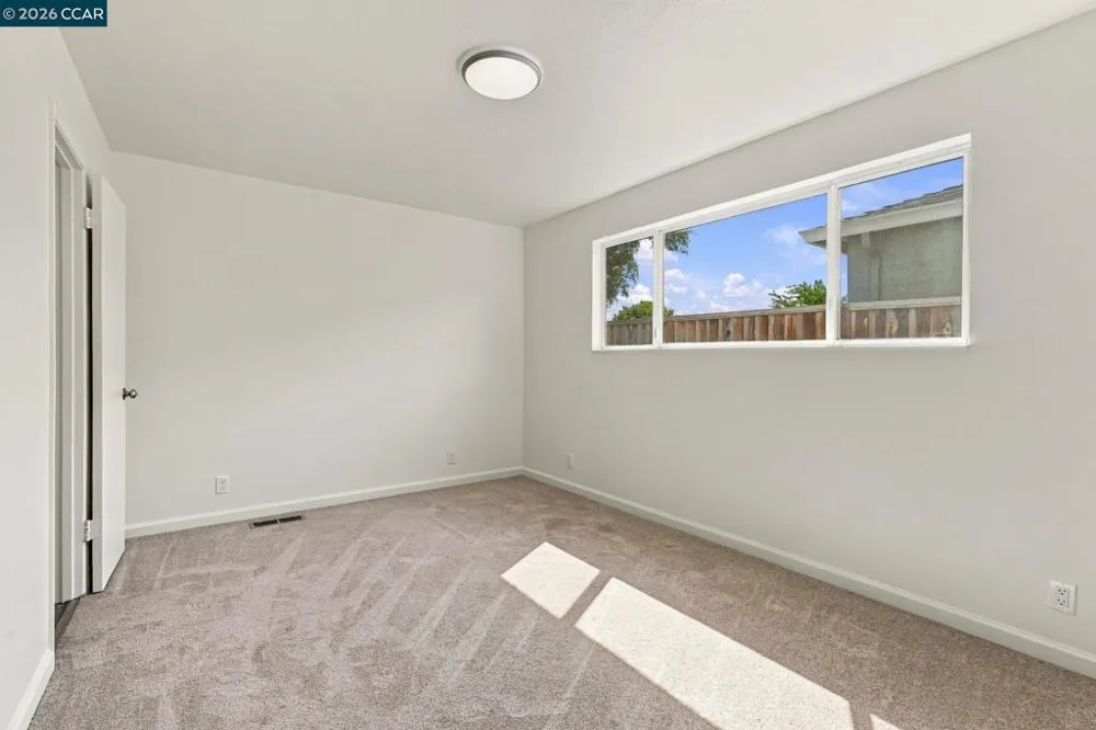 15326 Farnsworth St San Leandro, CA 94579