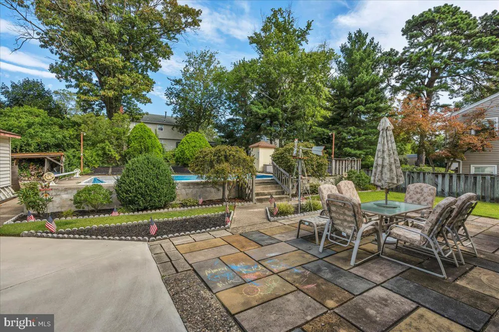 318 S CUMMINGS AVENUE Glassboro, NJ 08028
