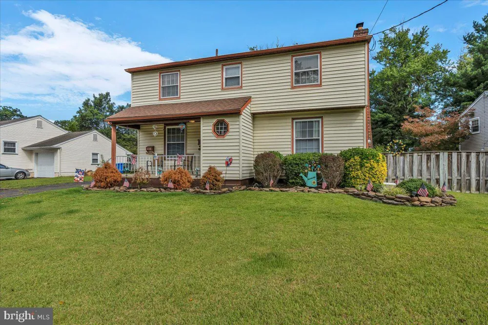 318 S CUMMINGS AVENUE Glassboro, NJ 08028