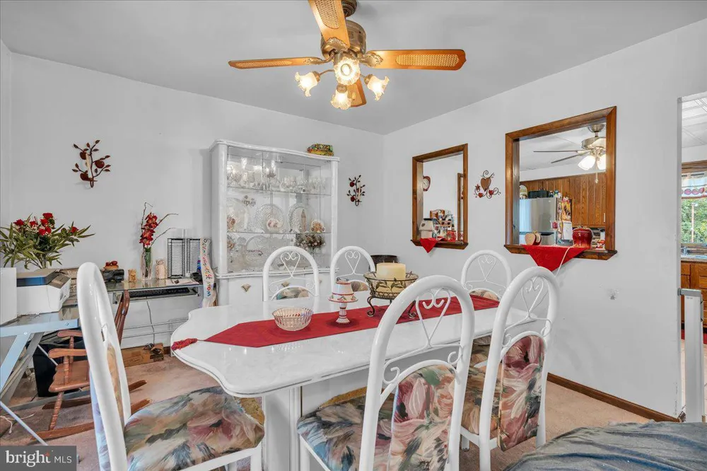 318 S CUMMINGS AVENUE Glassboro, NJ 08028