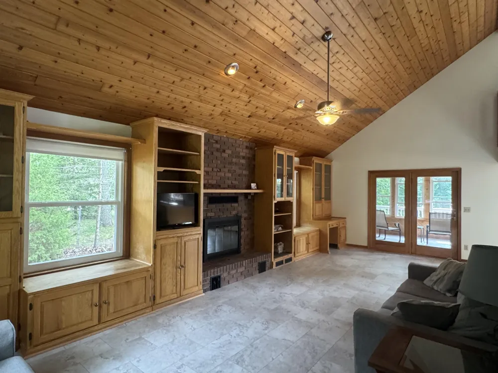 3656 118th Avenue Allegan, MI 49010