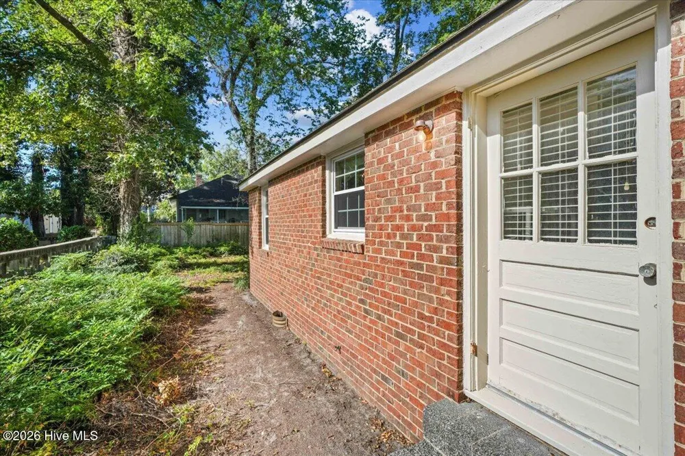 411 S 3rd Street Smithfield, NC 27577