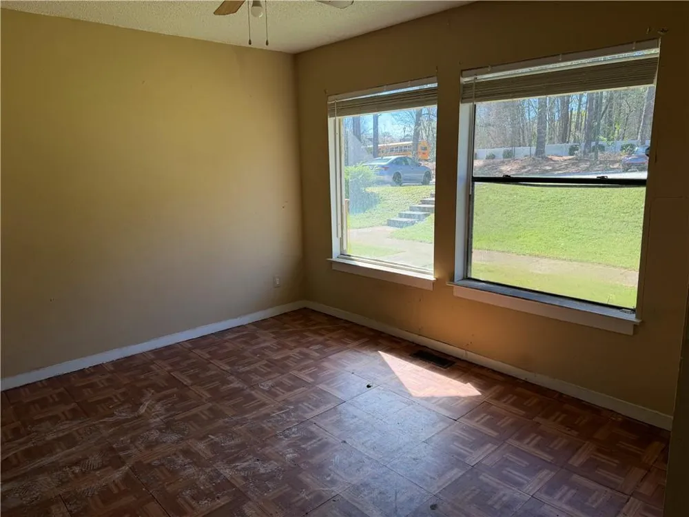 2764 Shellbark Road Decatur, GA 30035