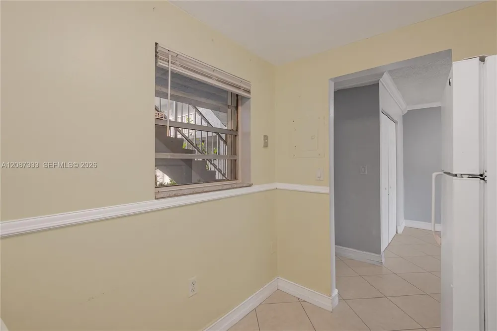 1725 W 60th St #F126 Hialeah, FL 33012