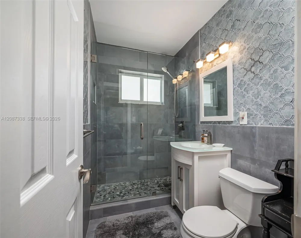 3400 Surf Rd #4 Hollywood, FL 33019