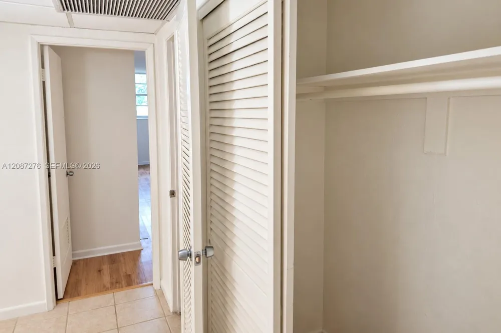 19390 Collins Ave #119 Sunny Isles Beach, FL 33160