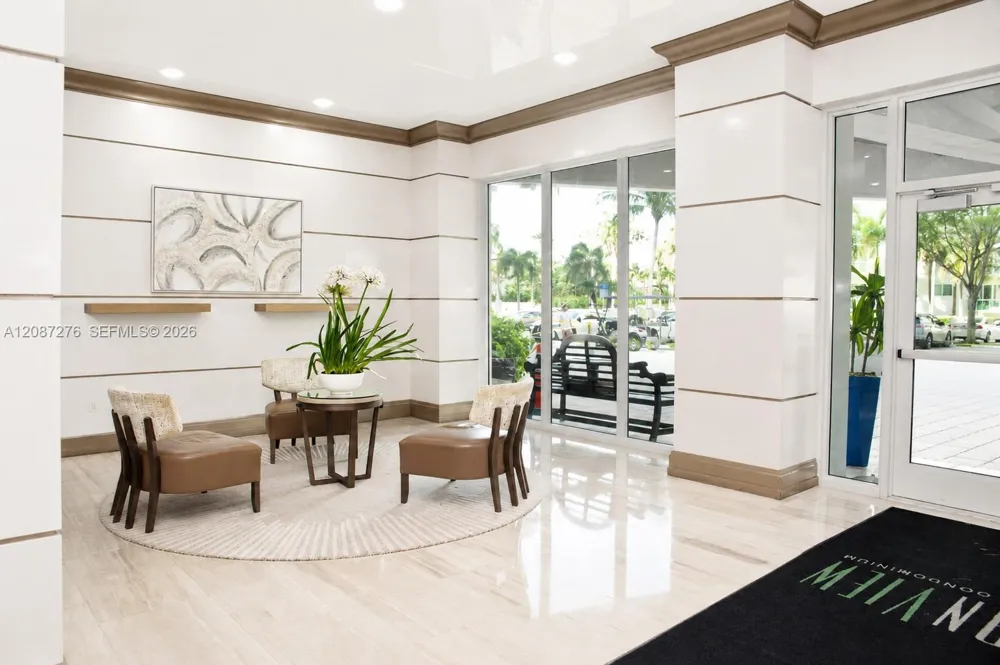 19390 Collins Ave #119 Sunny Isles Beach, FL 33160