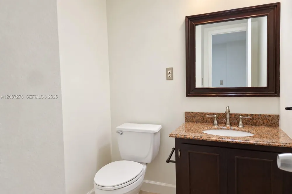 19390 Collins Ave #119 Sunny Isles Beach, FL 33160