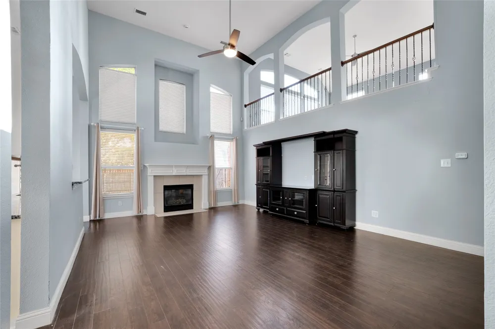 2106 Hillside Drive Rowlett, TX 75088