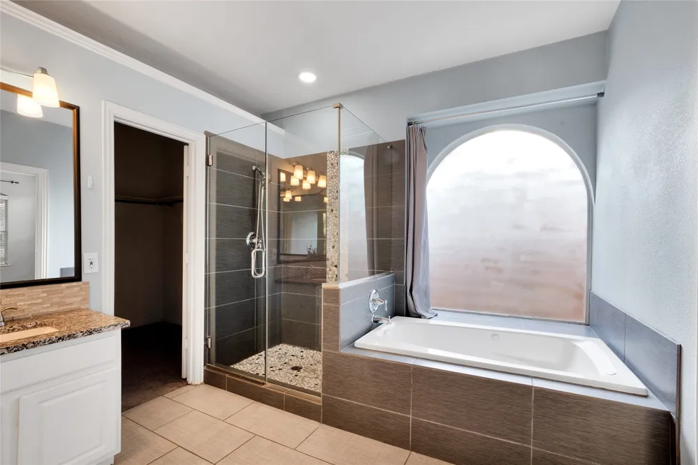 2106 Hillside Drive Rowlett, TX 75088