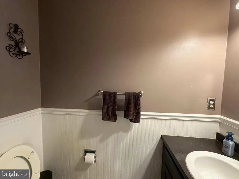 43 WILSON DRIVE Sicklerville, NJ 08081