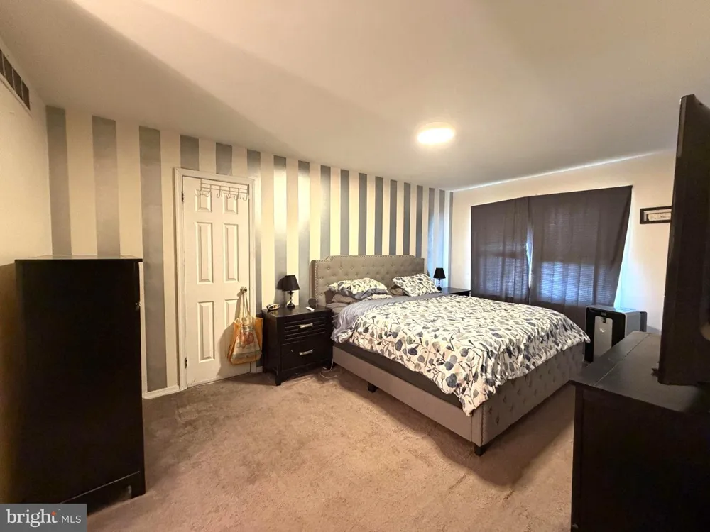 43 WILSON DRIVE Sicklerville, NJ 08081
